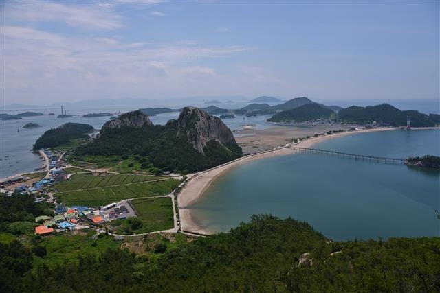 대봉전망대에서 바라본 군산 선유도의 전경. 한국관광공사 제공