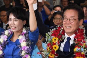 “니네 아빠 강제입원...” 이재명 부인ㆍ조카 추정 여성 통화음성 파일 공개 ‘파문’