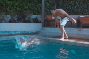 “보기만 해도 시원” 다니엘 헤니의 여름나는 법