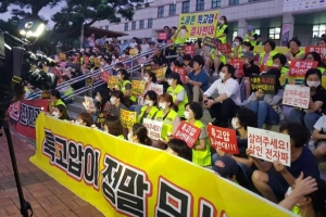 [단독] “1만명 통학로 밑에 34만V 고압선 웬 말이냐”