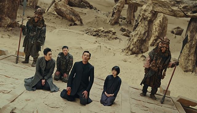 ‘신과 함께-인과 연’