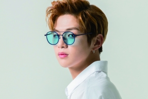 강다니엘 선글라스 미공개 사진 유출 “법적대응 NO, 자제 부탁”