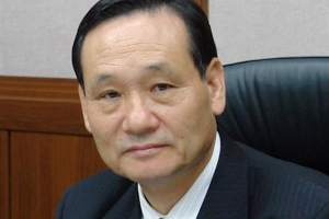 “30억 줬는데 MB 족속들 파렴치”…이팔성 비망록 법정서 공개