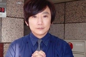 대만 유명 MC 친웨이, 8명 여성 성폭행 “징역 41년 구형”