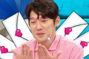 ‘라디오스타’ 송창의 절단 사고 고백 “촬영 중 네 번째 손가락 절단”