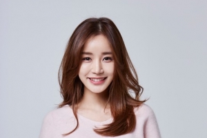 윤진이 ‘하나뿐인 내편’으로 안방 컴백 “존경하는 분들과 호흡 영광”