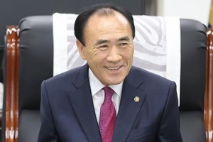 [의정 포커스] “협치·견제 위해 구의회 청사 꼭 이전”