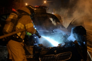 지난 12일 밤 미사대로서 주행중이던 BMW 차량에서 또 불