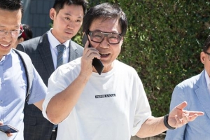 ‘그림 대작 혐의’ 조영남 2심 무죄…‘조수 역할’의 다른 해석