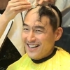 김인석 삭발 생중계 “약속 지킨 아름다운 삭발식” 아내 반응은?