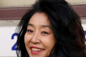 ‘여배우 스캔들’ 김부선 22일 경찰 출석