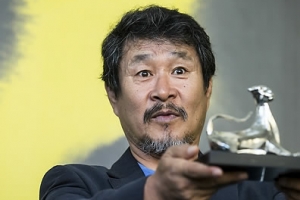 ‘대마초 흡연’ 배우 기주봉 1심 집행유예…“범행 인정, 반성”