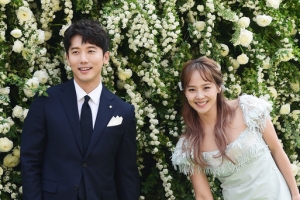 기태영♥유진 둘째 득녀, 소속사 측 “산모·아이 모두 건강”