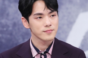 김정현, 섭식·수면장애로 ‘시간’ 중도하차 “치료, 회복에 전념할 것”