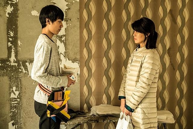 영화 ‘살아남은 아이’