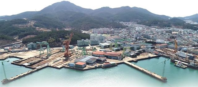 폐조선소를 세계적인 문화관광복합단지로 재생하는 사업이 추진되는 경남 통영시 도남동 신아조선소.  경남도 제공