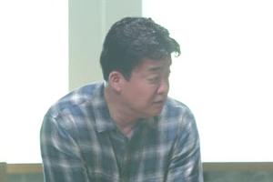 ‘골목식당’ 백종원 분노, 조보아 셀카+노래까지..‘역대급 살벌 분위기’