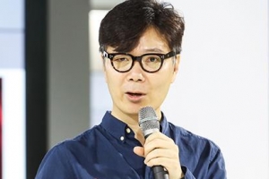 ‘알쓸신잡’ 출연 김영하 작가  오늘 금천 ‘어쩌다 마을’ 강연