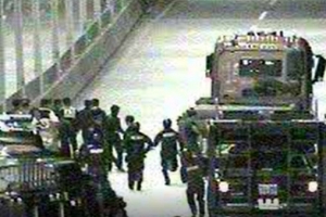 거가대교에서 음주난동… 실탄 발사해 제압