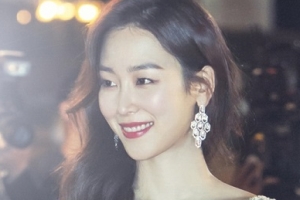 ‘뷰티 인사이드’ 서현진, 레드카펫 위 여신美 “톱스타 아우라”