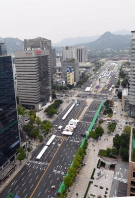 [서울포토] ‘차는 어디로?’