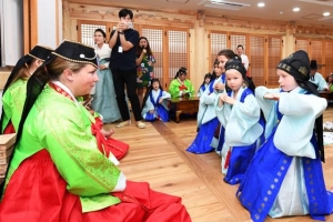 용산 유치원생들, 전통문화 배우러 서당으로