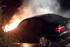 잠잠하더니 또…리콜 대상 아닌 BMW 주행 중 불