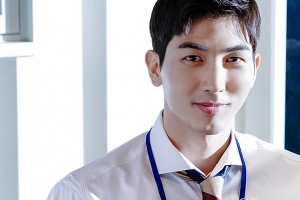 ‘회사 가기 싫어’ 심진혁, 대본 인증샷 ‘훈훈 비주얼’