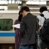 전철 출발 벨소리 없앴더니…日철도, 무리한 탑승 막으려 이런 방법까지