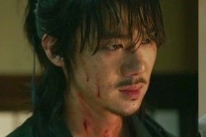 ‘미스터 션샤인’ 유연석, 여심 자극하는 멜로 눈빛 ‘심쿵’