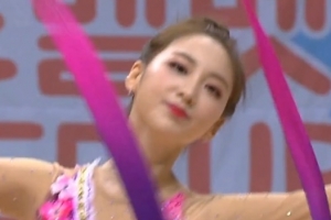 [이정수의 B-side] 팬들 폐지 요청에도… 명절 간판예능 ‘아육대’ 9년 장수 이유 있었네