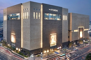 확진자는 9일에 다녀갔는데…현대백화점 판교점 조기 영업종료