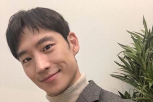 ‘여우각시별’ 이제훈, 훈훈 비주얼 자랑하는 정직한 셀카 ‘귀요미 매력’