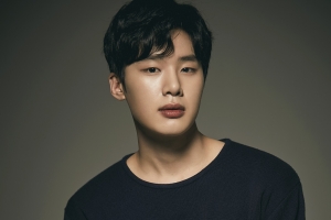 ‘에이틴’ 김동희, JYP 전속계약 후 ‘SKY캐슬’로 안방극장 데뷔