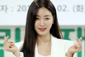 “오밀조밀 일상 회복되길” 김사랑, 1억원 상당 손소독제 기부