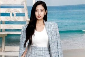 [포토] 블랙핑크 제니, 파리를 빛낸 독보적 미모