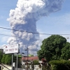 인니 술라웨시섬 강진 엎친데 화산 덮쳐