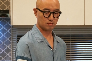‘나인룸’ 홍석천, 유명 셰프로 카메오 출연 “김희선과 찰떡 호흡”