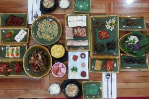 설악산엔 산나물·내장산엔 한우…단풍 길 따라 별미 투어