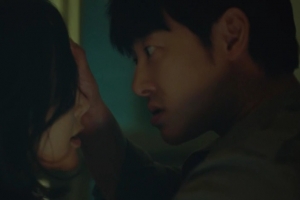 ‘손 the guest’ 김동욱, 이성 잃고 폭주..김혜은과 대립 ‘심장 쫄깃’