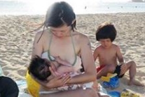 봉태규, 하시시박 모유수유 사진 공개 “가장 멋진 모습”