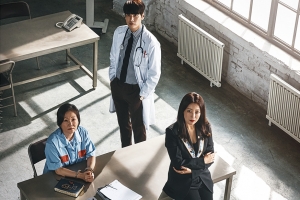 ‘나인룸’ 첫방송 D-1 김희선X김영광X김해숙, 미리 보는 관전포인트 4