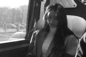 “박병은이 찍고, 조인성이 편집” 설현이 공개한 근황 사진 보니..