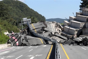 태풍 ‘콩레이’가 할퀴고 간 주말…2명 숨지고 1명 실종·주택 1300여채 침수 피해