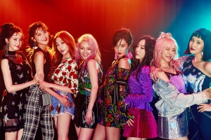 전원 재계약 불발 1년… 끝나지 않은 ‘소녀시대’