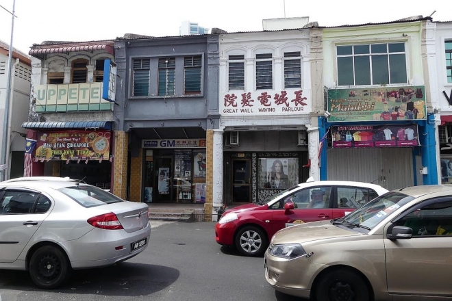 오래된 종묘와 중국 상점, 그리고 ‘스위칭 BL’을 위한 무역 브로커들이 암약하고 있는 것으로 알려진 말레이시아 페낭섬의 조지타운. 싱가포르 스트레이츠타임스 홈페이지 캡처