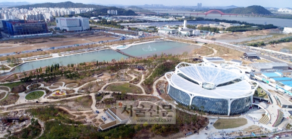 ‘여의도공원 2.2배’ 서울식물원 임시 개방 