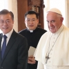 문 대통령-프란치스코 교황 통역자는 한현택 신부…교황청 쿠리아 근무