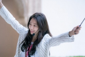 ‘알함브라 궁전의 추억’ 박신혜 첫 스틸 공개 “싱크로율 상상 이상”