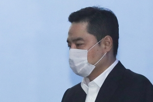 ‘도도맘’ 김미나씨 前남편이 강용석 법정 구속에 “죄송하다”고 한 이유